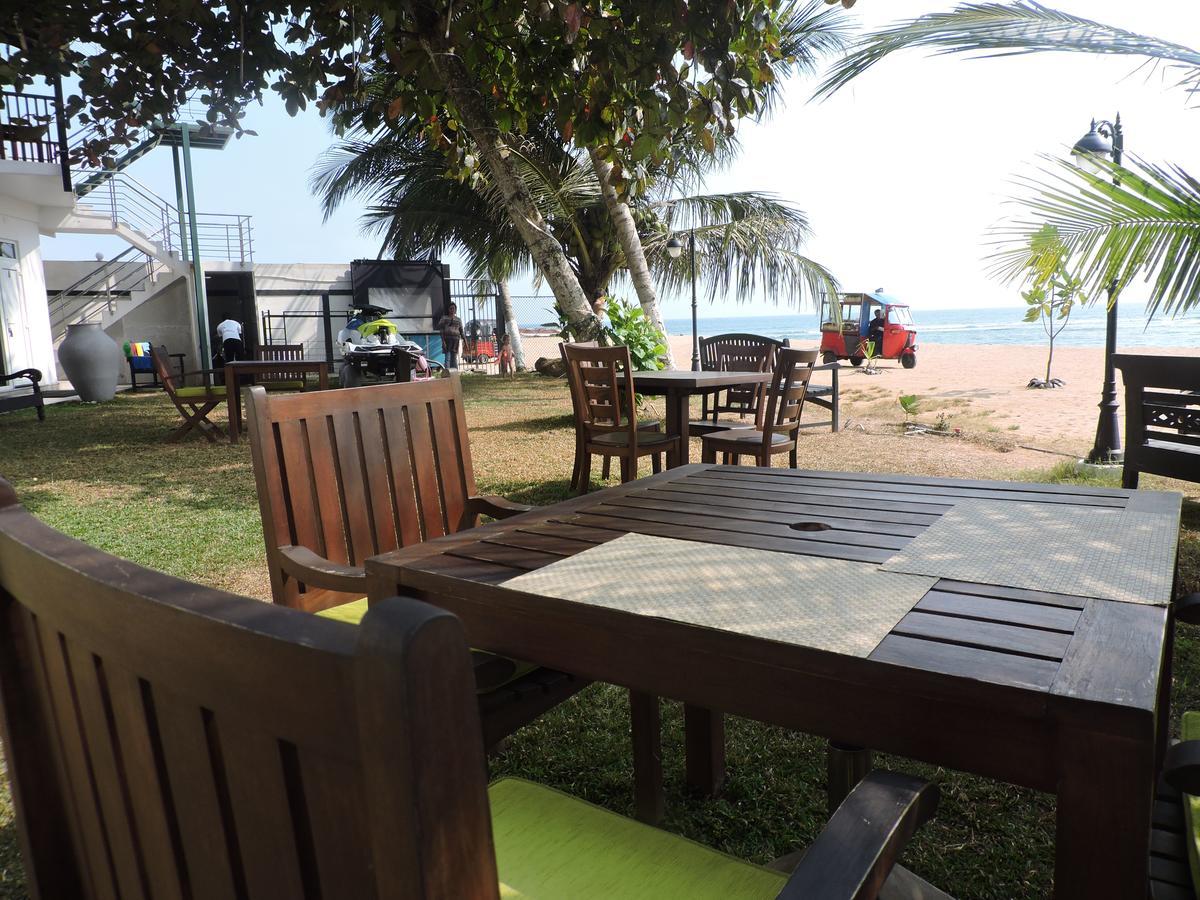 Joe'S Resort Unawatuna Exteriör bild