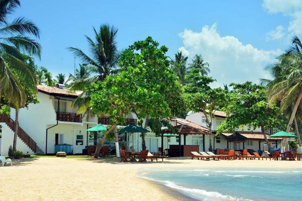 Joe'S Resort Unawatuna Exteriör bild