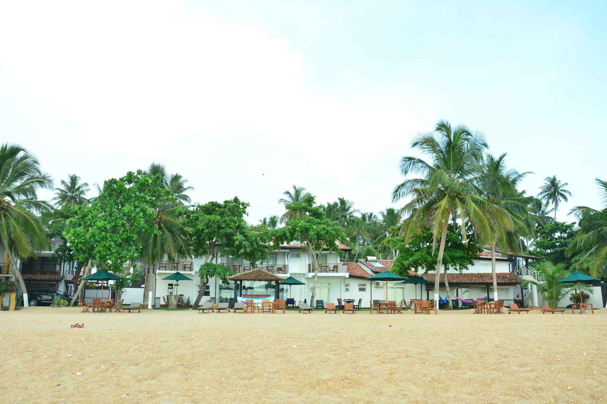 Joe'S Resort Unawatuna Exteriör bild